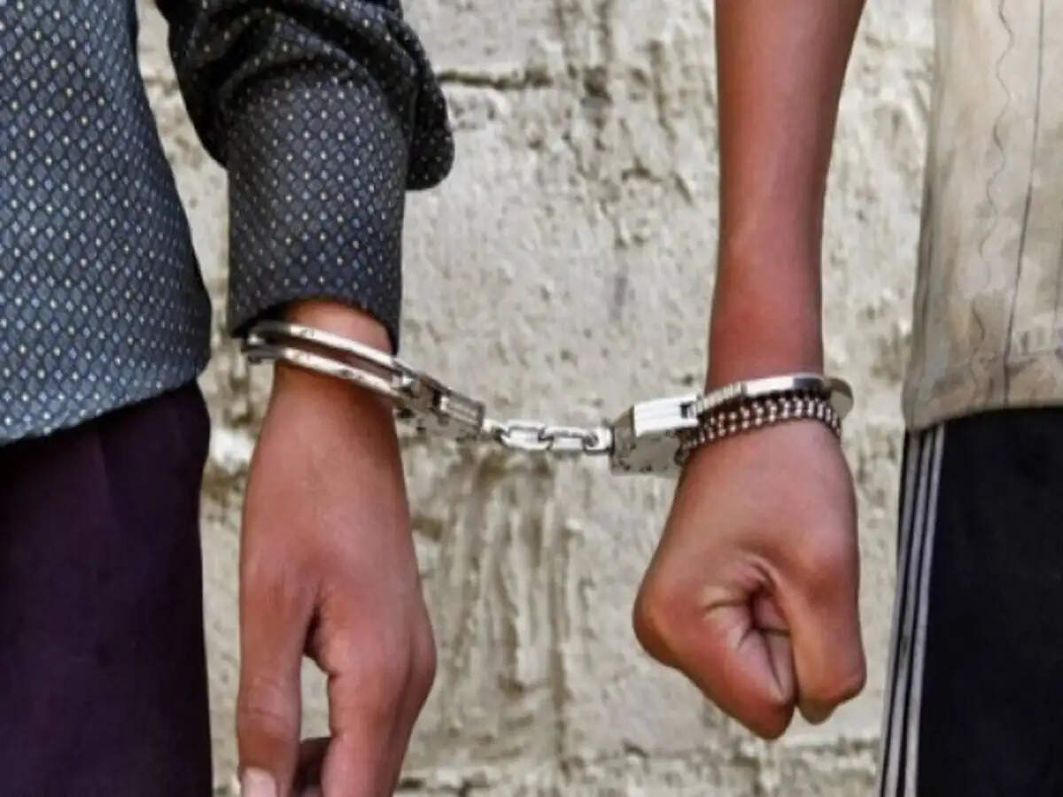 पानीपत में अवैध शराब सहित अलग-अलग स्थान से 2 आरोपी गिरफ्तार