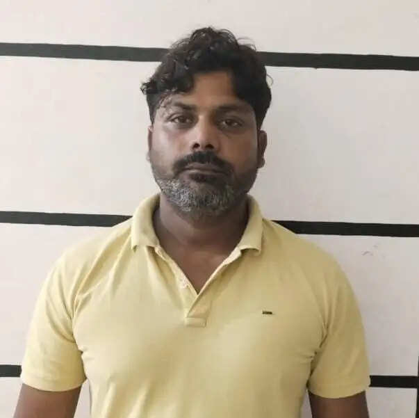 पानीपत में शराब ठेकेदार से जबरन वसूली करने वाला आरोपी गिरफ्तार
