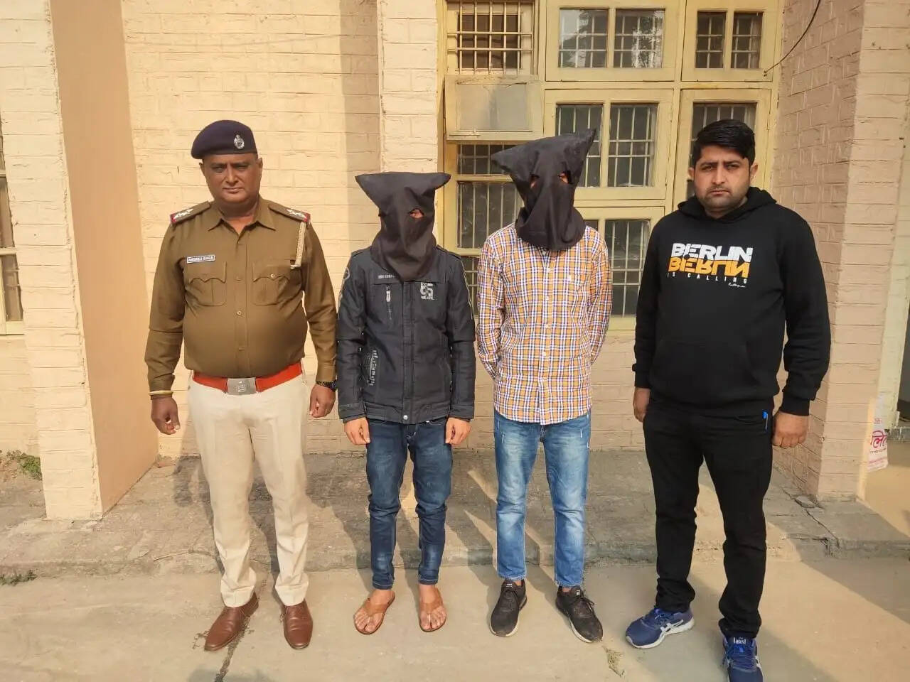 पानीपत पुलिस को मिली कामयाबी, अश्लील वीडियो बनाकर पैसे एठने वाले गिरफ्तार