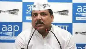 AAP नेता संजय सिंह के घर कालिख पोती, सांसद ने कही ये बात