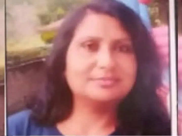 समझौते की राशि और घर देने के बहाने से तलाकशुदा पत्नी को साथ ले गया कारोबारी, हत्या कर नहर में फेंका