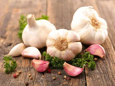 Diabetes और High cholesterol का रामबाण इलाज है लहसुन, बस इन तरीकों से करें इसे डाइट में शामिल