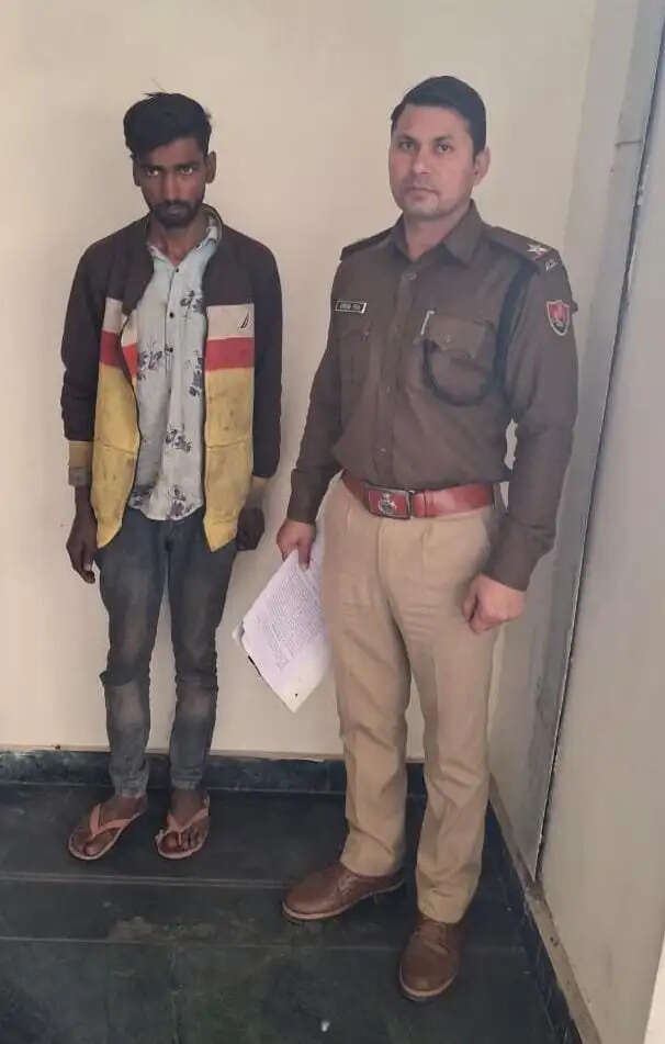 PANIPAT- खेतों से ट्यूबवेल के स्टार्टर व तार चोरी करने वाला शातिर चोर गिरफ्तार