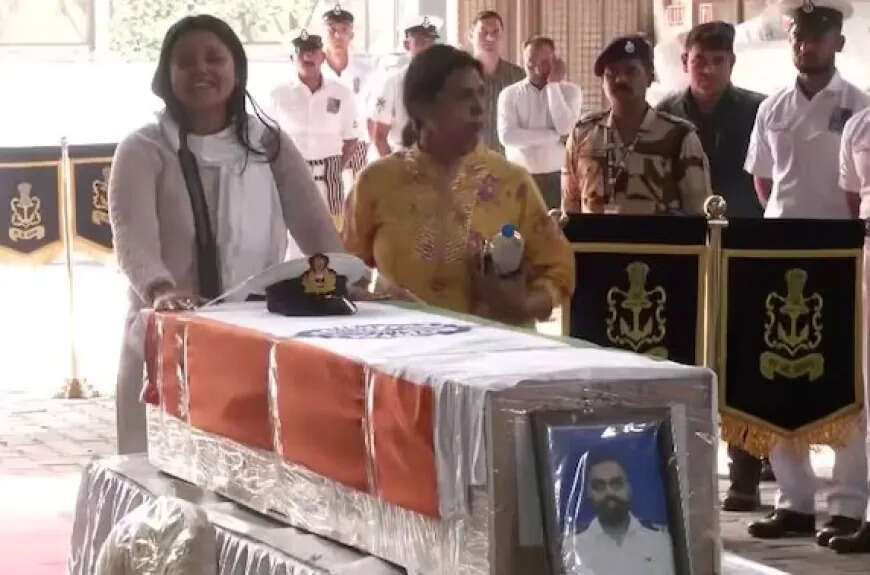 पहलगाम के मृतकों को आज आखिरी विदाई