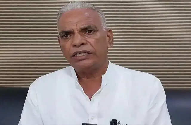 कांग्रेस की लिस्ट आते ही बरोदा सीट पर मचा घमासान, कपूर नरवाल ने छोड़ी पार्टी