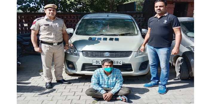 मोबाइल ऑफिस से फोन चोरी करने वाले आरोपी से 6 मोबाइल फोन बरामद