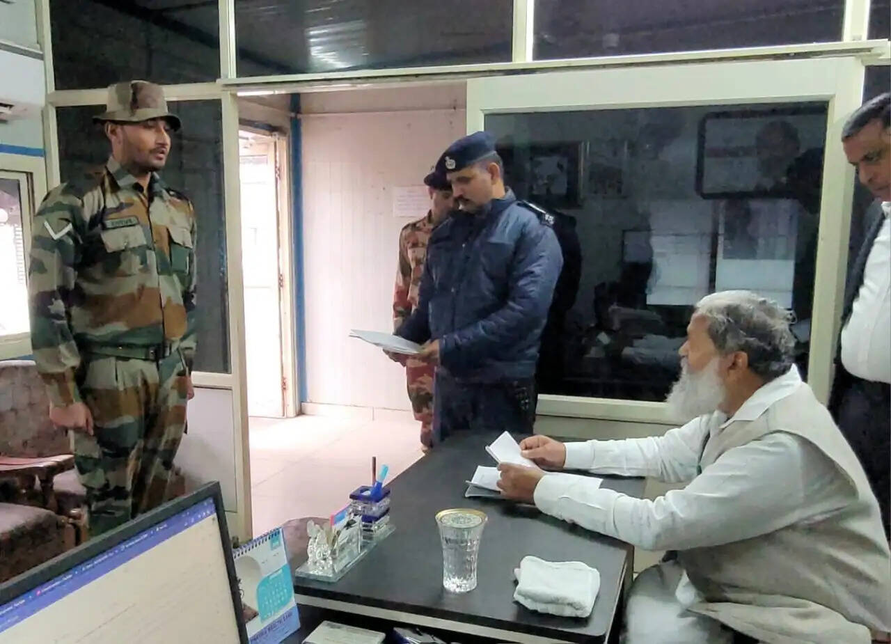 भेजना था पुर्तगाल, पहुंचा बेलारुस के जंगलों में, विज ने एसआईटी को सौंपी जांच