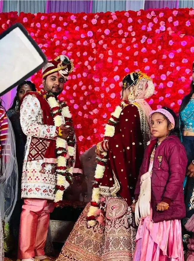 गुरुग्राम: विवाहिता की संदिग्ध मौ#त.. पिता ने लगाया दहेज प्रताड़ना का आरोप..