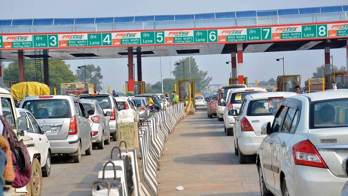 अब आपका टोल प्लाजा फ्री, 3000 रुपय में बनवा सकते है सालाना पास वेबसाइट पर बुकिंग शुरू