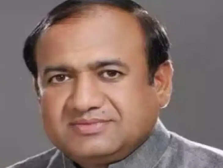हरियाणा में कांग्रेस MLA बेटे सहित गिरफ्तार, अवैध खनन का है मामला