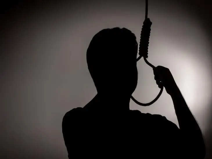युवक ने दी जान, परिजनों ने पुलिस पर लगाए आरोप, पढिए पूरा मामला
