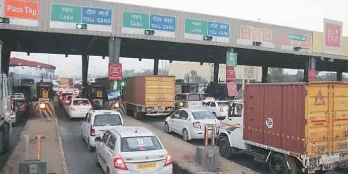 टोल प्लाजा शुरू होने के बाद आज इन टोल प्लाजा पर कटेगा टैक्स, पढ़िए