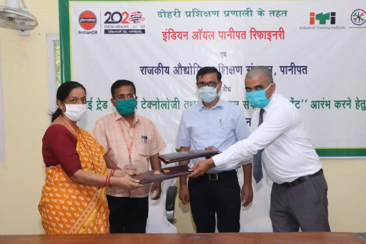 हरियाणा के उद्योगों की मांग पर&nbsp;दोहरी शिक्षा देकर युवा कौशल&nbsp;में होगी वृद्धि