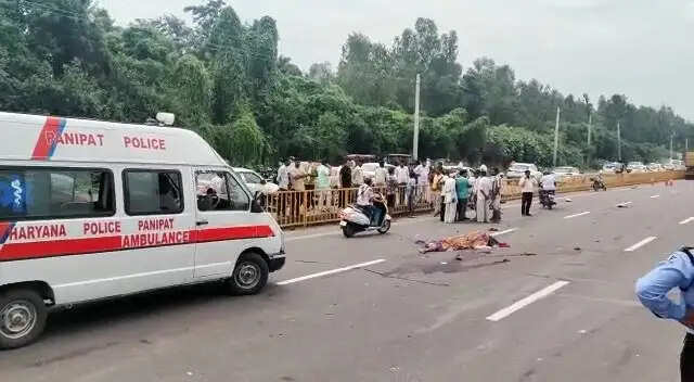 पानीपत में हुआ दर्दनाक हादसा, शवों को इकट्ठा करना हुआ मुश्किल, देखिए तस्वीरे