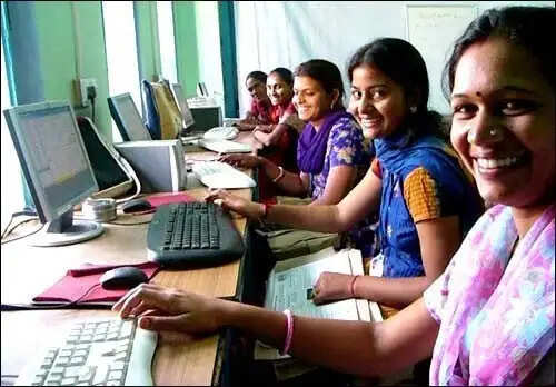 Haryana सरकार ने जारी किए निर्देश,अब नाइट शिफ्ट के लिए महिला कर्मचारियों को लेनी होगी सहमति&nbsp; &nbsp;
