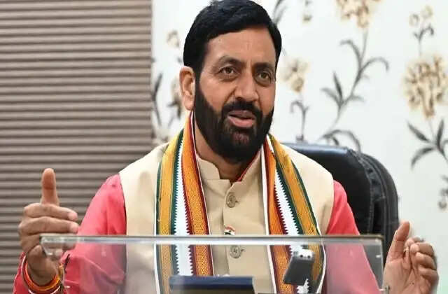 Haryana में 950 महिला पुलिसकर्मियों की भर्ती, CM सैनी का एलान
