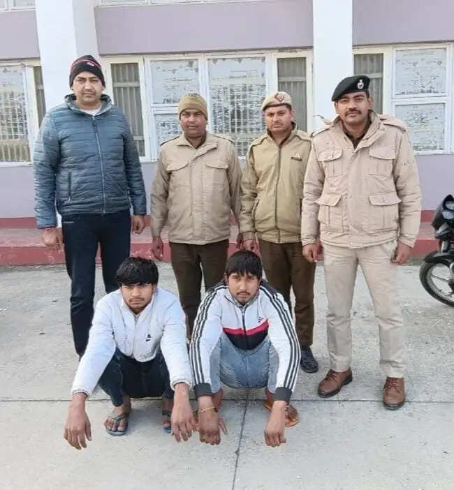 पानीपत में 4 कमरों के ताले तोड़कर चोरी करने वाले 2 चोर गिरफ्तार