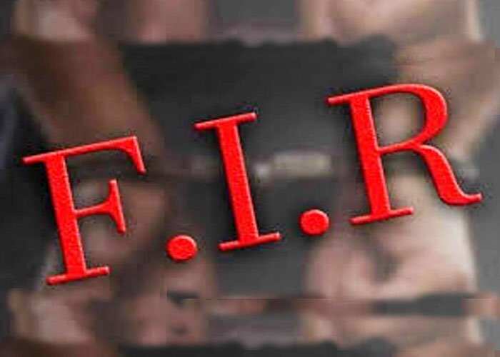 डिलीवरी बॉय ने 7 एप्पल फोन निकाल डिब्बों में रखे  नकली माेबाइल, केस दर्ज