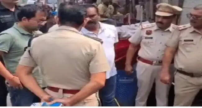 PANIPAT में SPO को कार ने मारी टक्कर