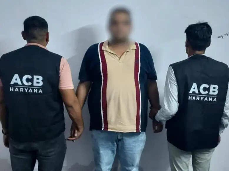 पानीपत में ABC की बड़ी कार्यवाई, RC कलर्क को रिश्वत लेते हुए किया गिरफ्तार