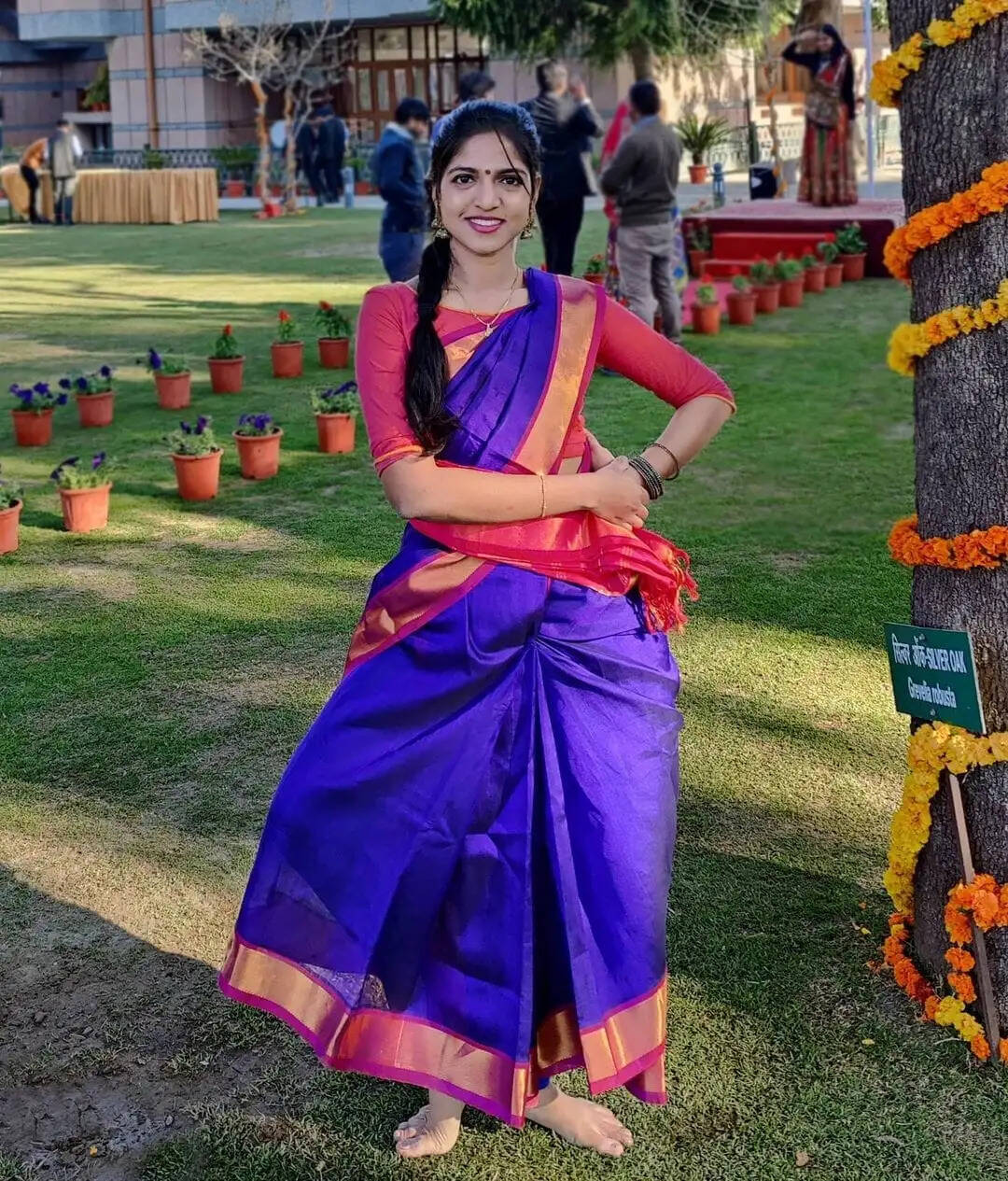 24 की उम्र में IAS अफसर बनी किसान की बेटी, दो-दो बार क्रैक किया UPSC