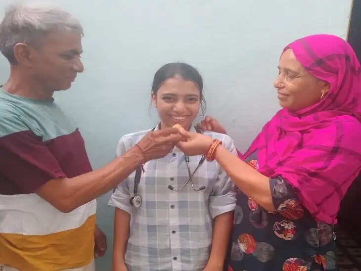 HARYANA:- रिक्शा चलाने वाले की बेटी ने पास की NEET की परीक्षा