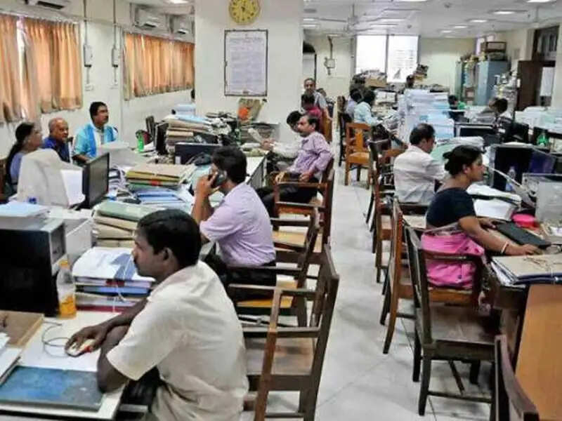 केंद्र सरकार ने किया ऐलान, 22 जनवरी को अधे दिन की छुट्टी