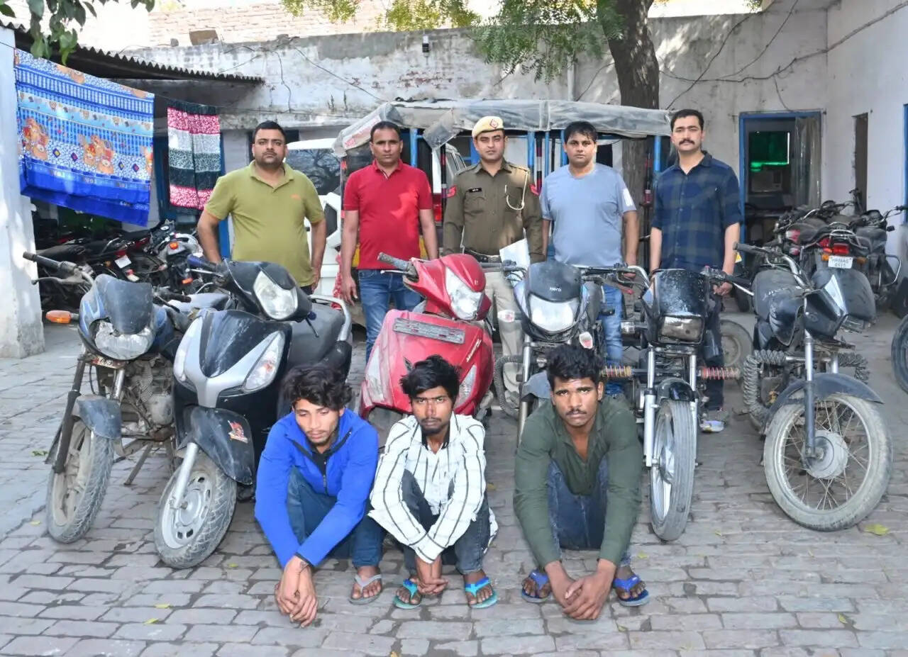 PANIPAT:- चोरी करने वाले 3 आरोपी गिरफ्तार, 9 वारदातों का खुलासा, 4 बाइक, 2 स्कूटी, 15 हजार बरामद