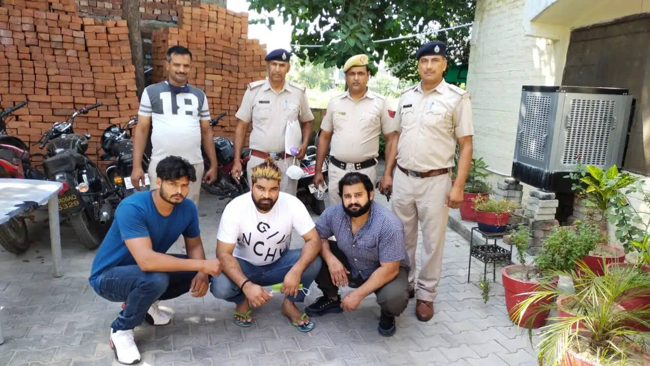पानीपत के अंसल गेट पर हुड़दंग मचाने, मारपीट और धमकी देने के मामले मे 3 युवक काबू