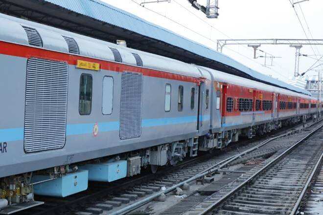 ट्रेन यात्रियों को राहत, हरियाणा,पंजाब, उप्र और बिहार के बीच चलेंगी त्योहार स्पेशल ट्रेनें