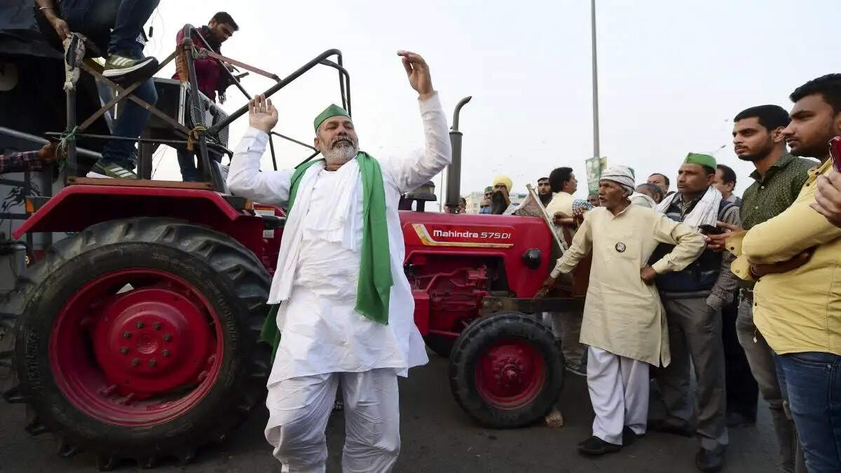 किसानों का रेल रोको आंदोलन जारी, टिकैत ने कही ये बात