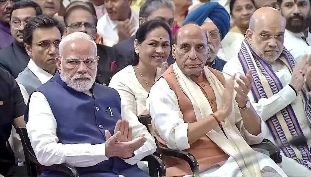 सी.पी. राधाकृष्णन बने देश के 15वें उपराष्ट्रपति