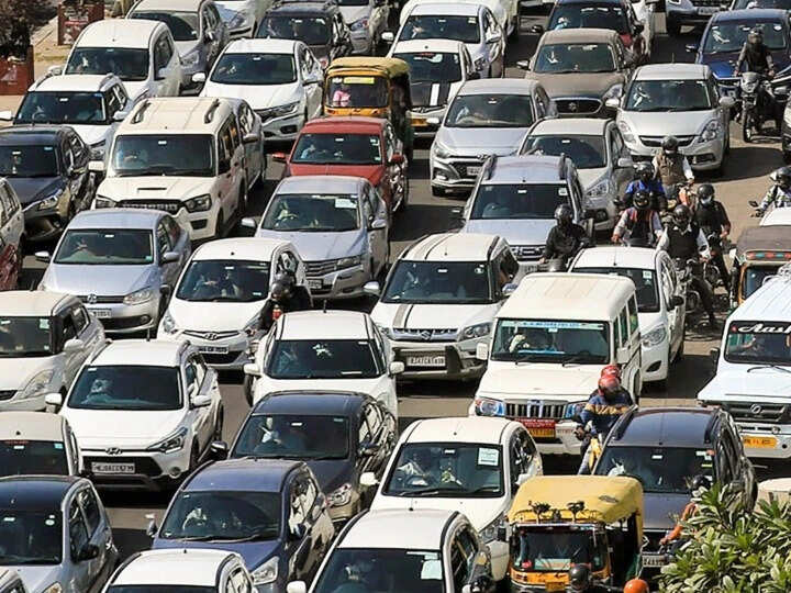 HARYANA:- Petrol से चलने वाले 15 और डीजल से चलने वाले 10 साल पुराने वाहन होंगे जब्त