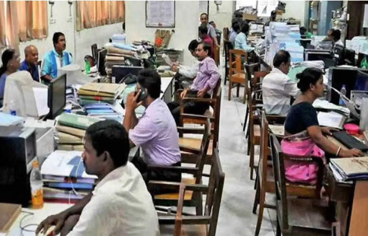 Haryana के कच्चे कर्मचारियों की हुई बल्ले- बल्ले, सरकार ने तैयार किया ये नया प्लान