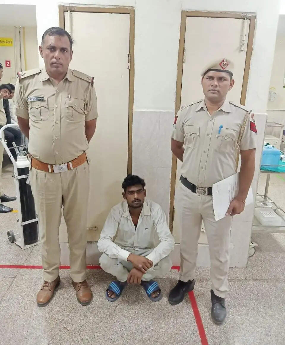 PANIPAT:- घरों से मोबाइल फोन चोरी करने वाला आरोपी हुआ गिरफ्तार