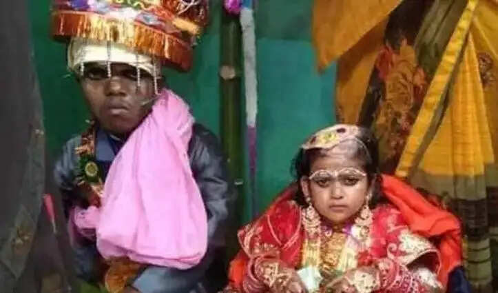 36 इंच का दूल्हा, 34 इंच की दुल्हन की शादी, बिन बुलाए पहुंच गए हजारों मेहमान