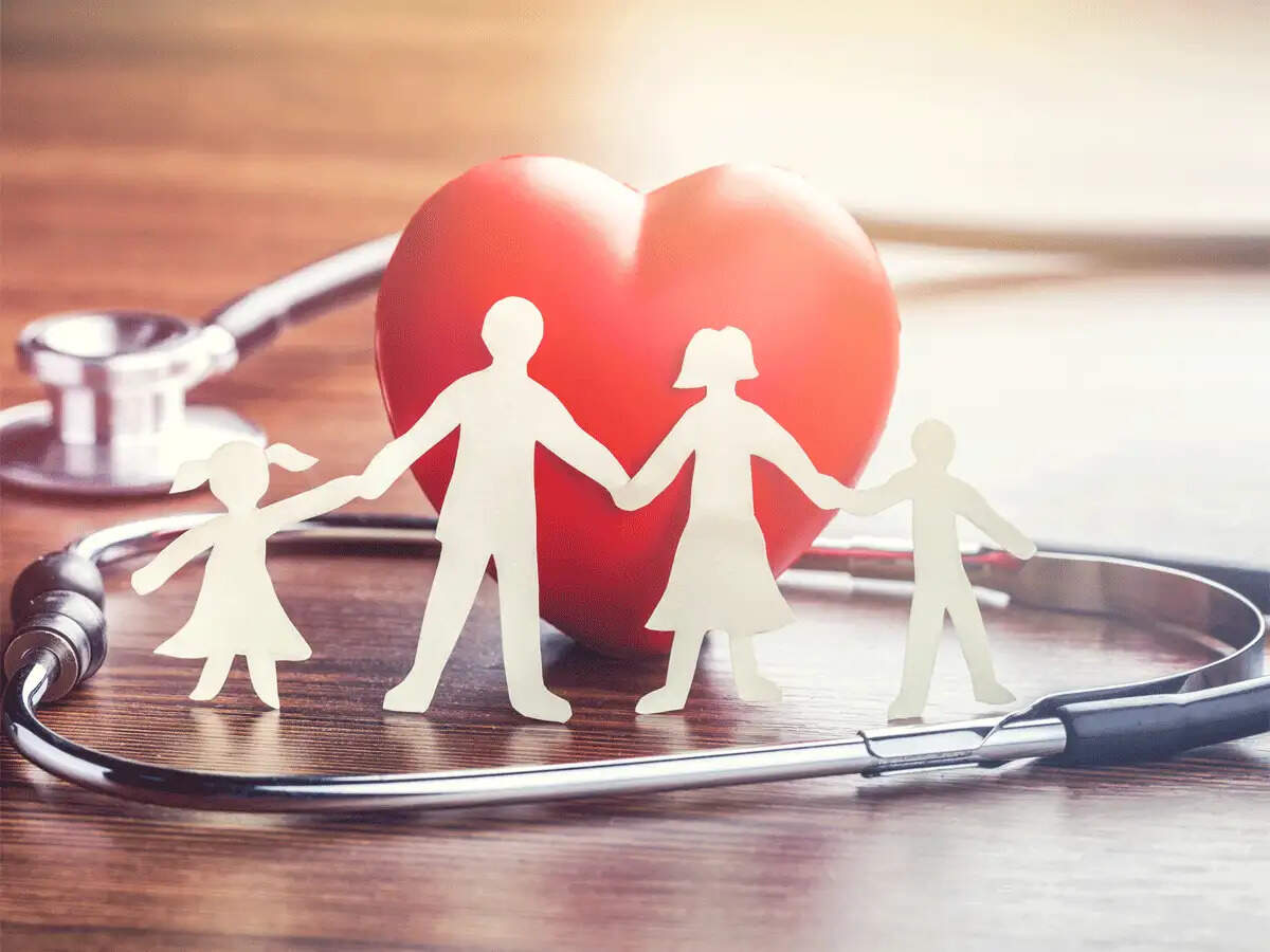 Health Insuranceके जरिए किसी भी हॉस्पिटल से करवा पाएंगे कैशलेस इलाज,यहां जाने पूरी detail