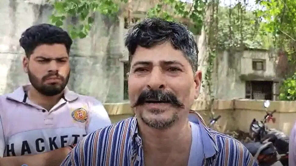 हरियाणा में पिता की बेइज्जती होते नहीं देख सका बेटा, उठाया खौफनाक कदम, वीडियो मे कही ये बात