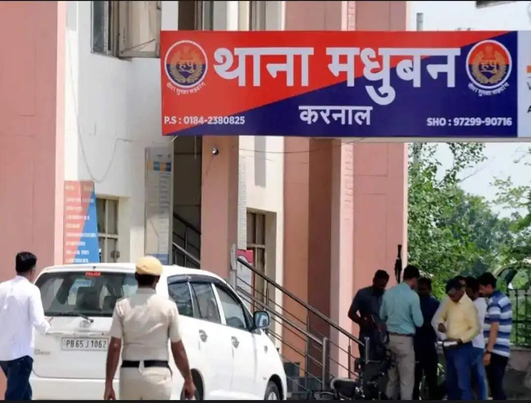 गुप्त सूचना पर CIA -1 की बड़ी कार्यवाही, चोरी की क्रेटा समेत आरोपी गिरफ्तार