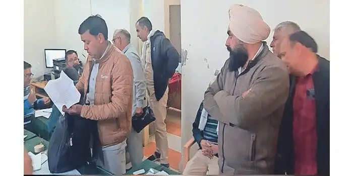 बसो मे सवारियो से वापिस टिकट लेकर बस कंडक्टर करता था ऐसा काम, उड़ गए होश