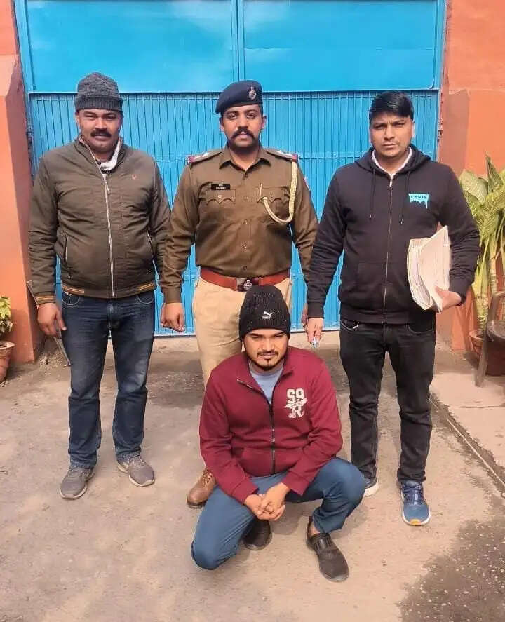 पानीपत में एटीएम कार्ड बदलकर ठगी करने वाला गिरफतार