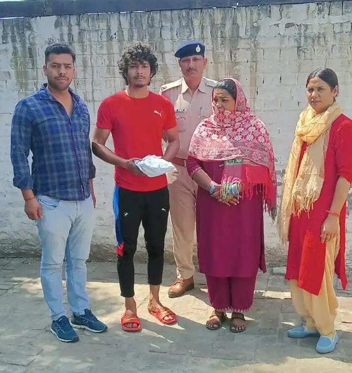PANIPAT: 500 ग्राम गांजा पत्ती सहित नशा तस्कर और नशा सप्लायर आरोपी महिला गिरफ्तार