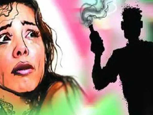 सरफिरा आशिक- पहले महिला को बुलाया घर और फिर डिब्बे में बंधक बनाकर डाला तेजाब, केस दर्ज