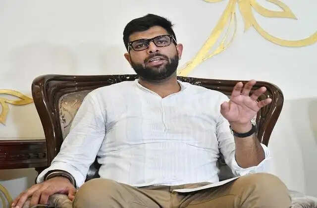दिग्विजय चौटाला ने पत्रकार मंदीप पुनिया की गिरफ्तारी पर किया ट्वीट, लिखा सिर्फ....