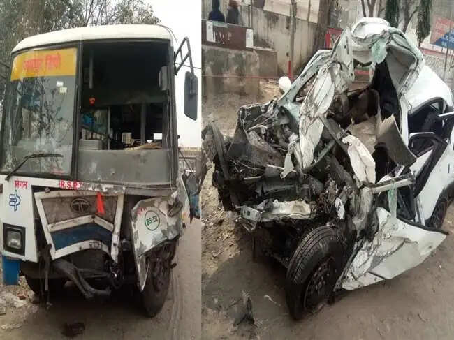 एक्‍शन मूवी की तरह बस से टकराई कार, मां-बेटे की मौ*त
