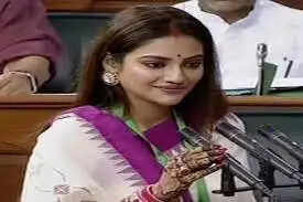 Loksabha स्पीकर के पास पहुंचा नुसरत जहां का मामला, पढ़िए क्या है पूरी खबर