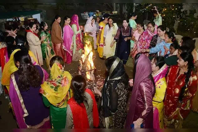 जानें, किस दिन मनाई जाएगी लोहड़ी, 13 या 14 जनवरी ?