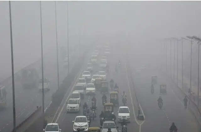Haryana स्मॉग की चादर में लिपटा, इन 8 जिलों में हवा हुई जहरीली