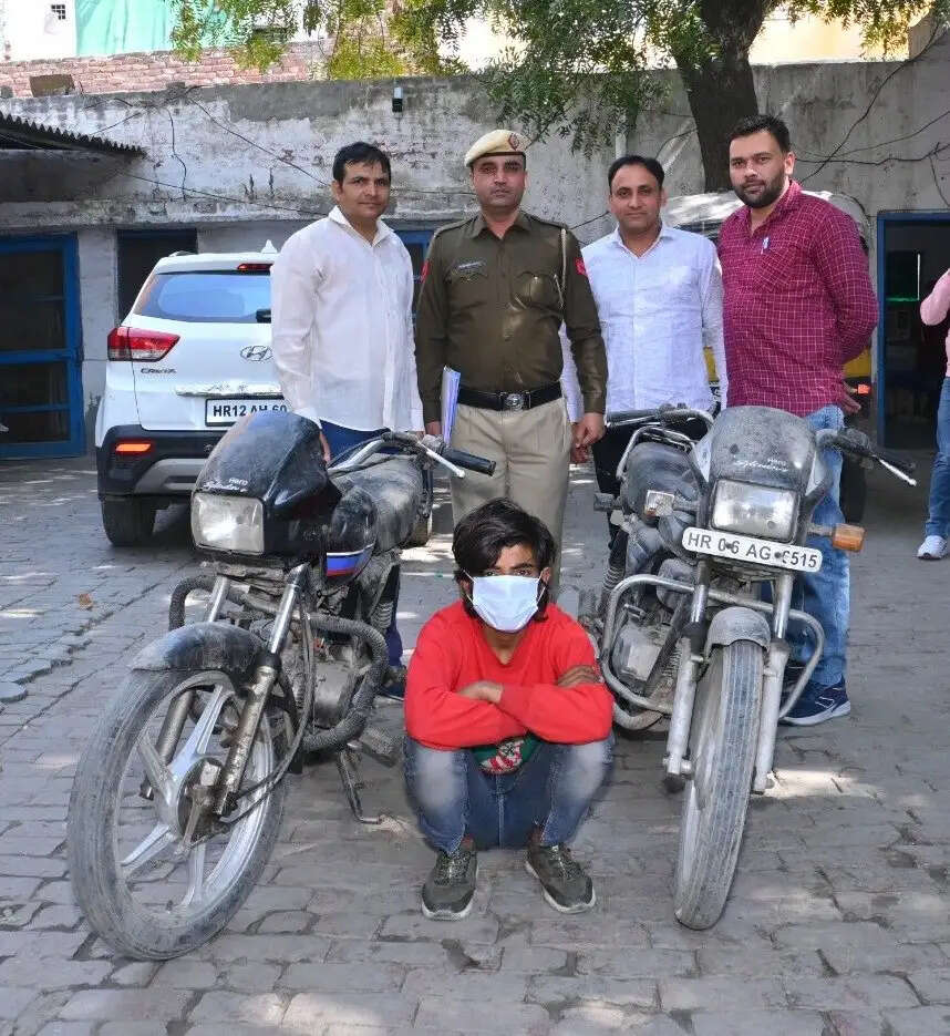PANIPAT: चोरी की 2 BIKE सहित चोर गिरफ्तार