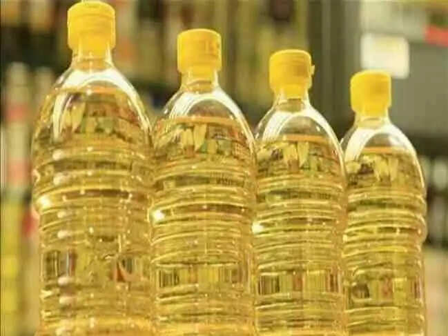 अब सस्ता हुआ खाने का तेल, सरसों व रिफाइंड तेल के दामों मे आई गिरावट